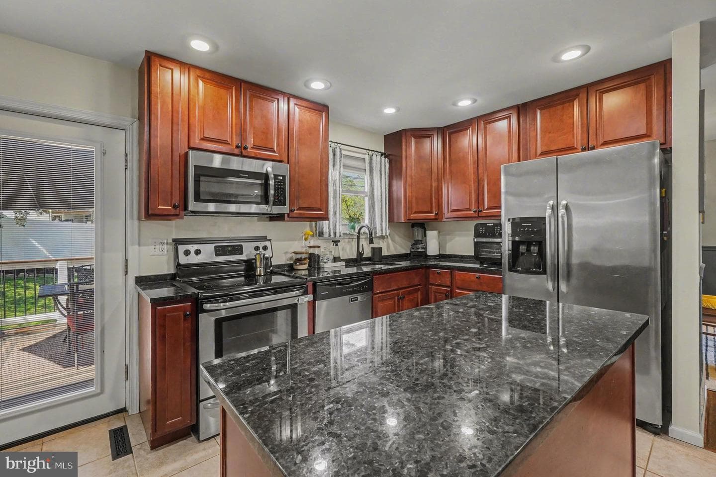 9120 Summer Park Drive photo 11