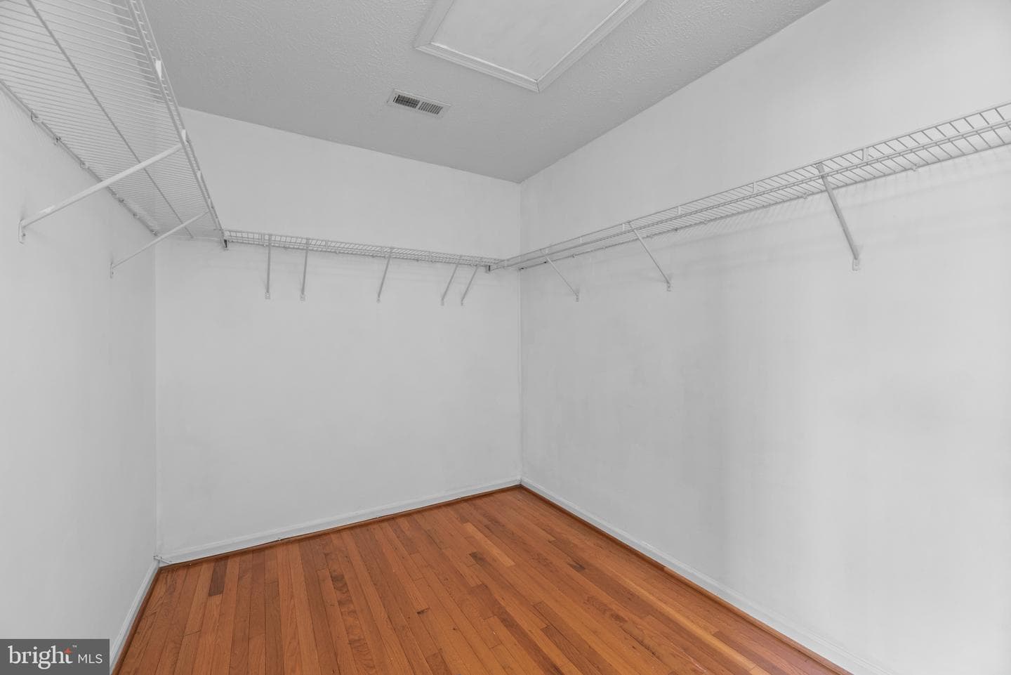 710 Luke Road photo 23