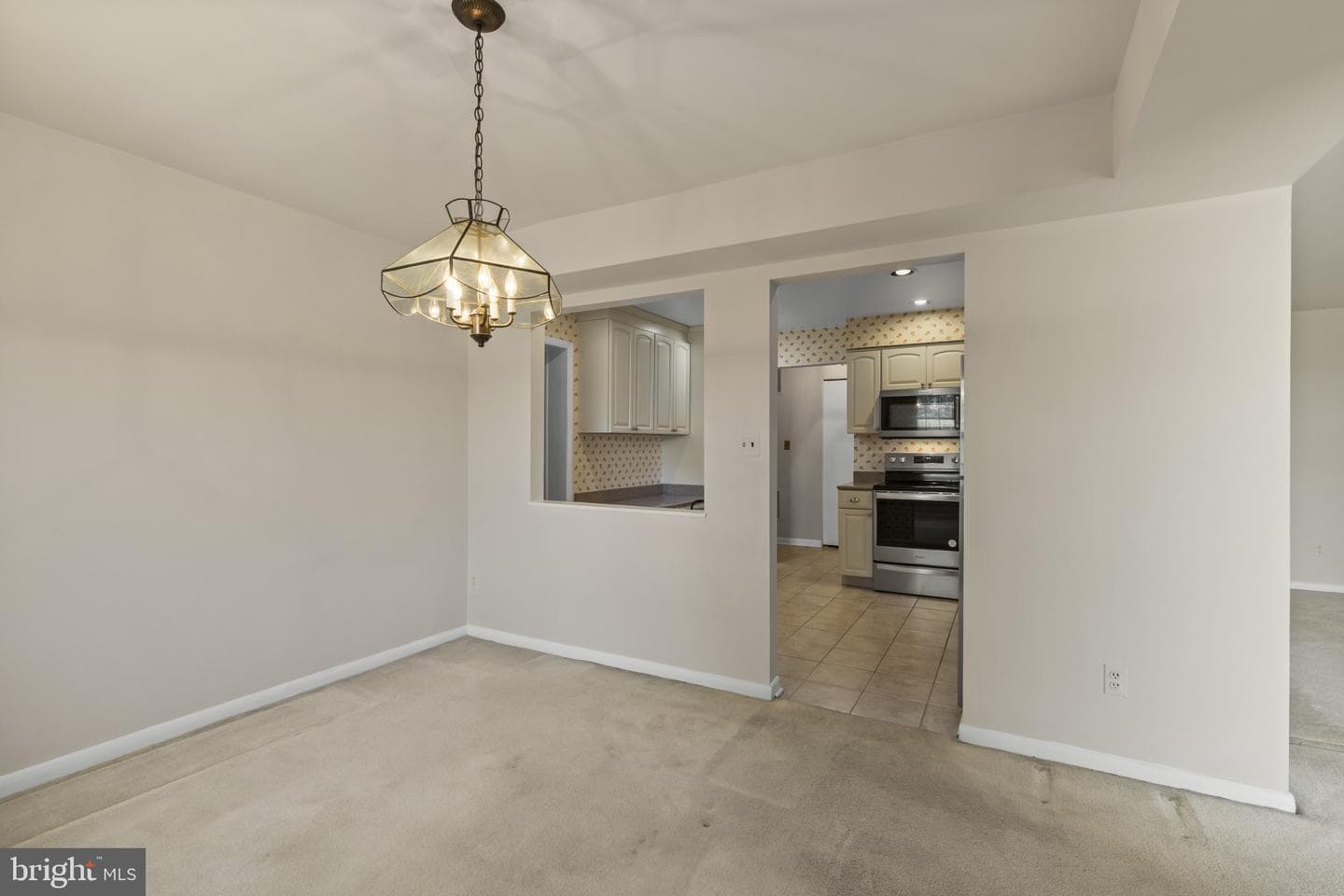 6 Gurteen Court #301 photo 10
