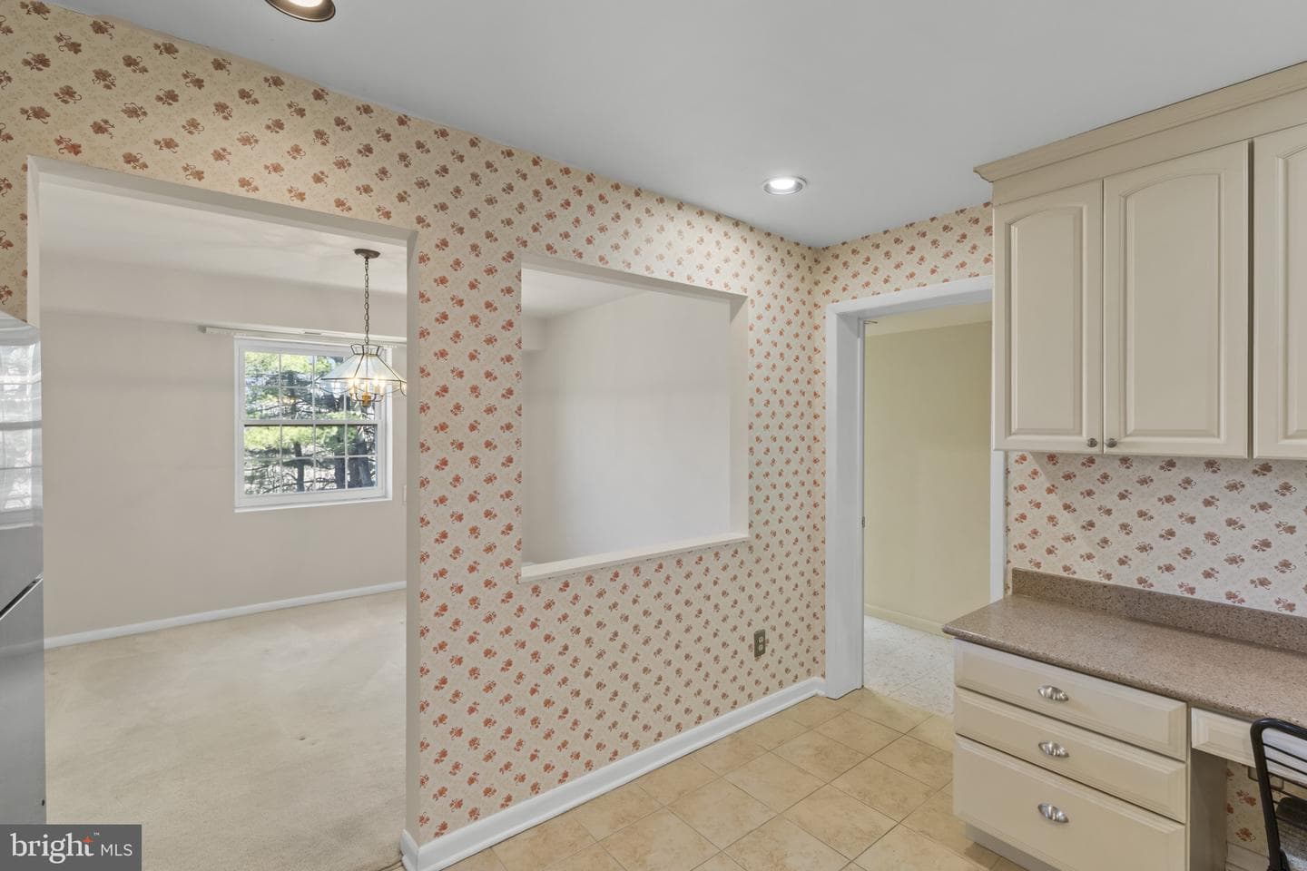 6 Gurteen Court #301 photo 13