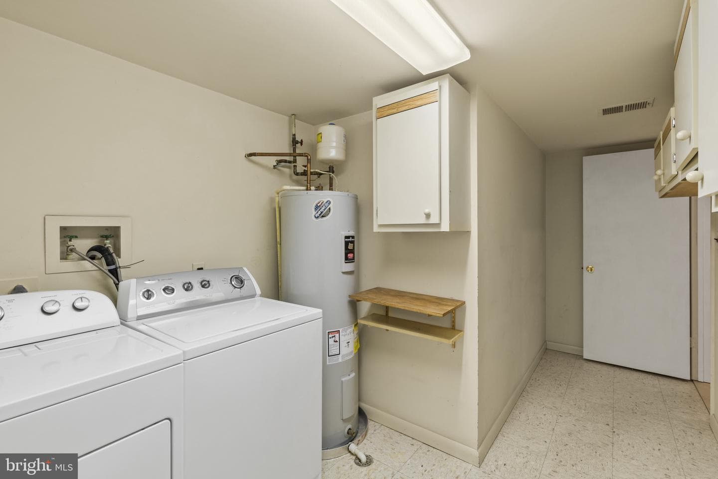 6 Gurteen Court #301 photo 25
