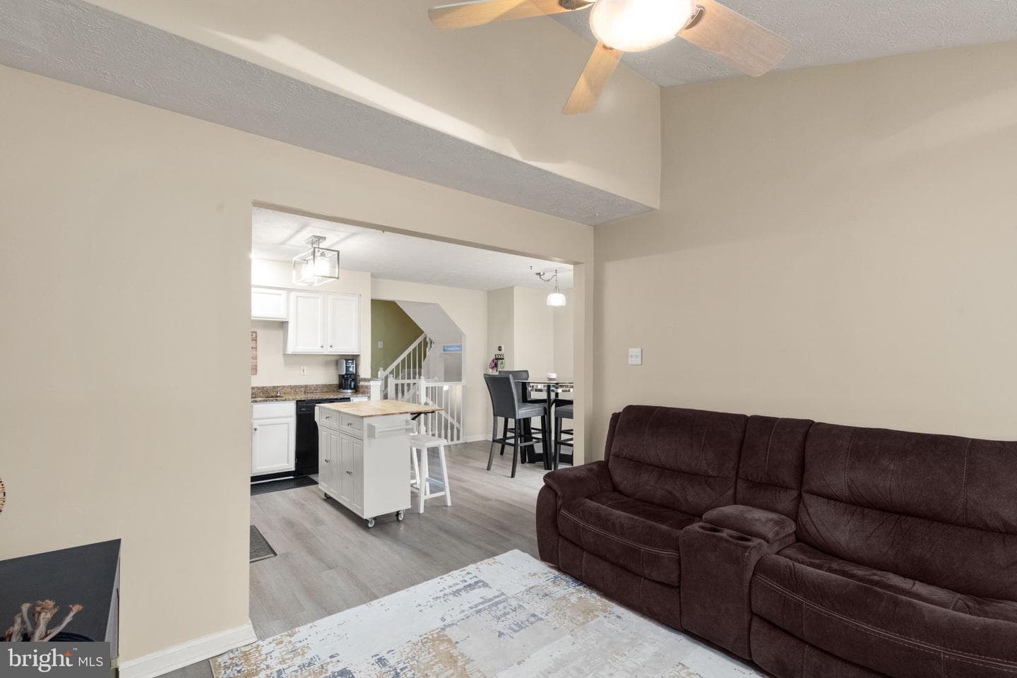 5136 Windermere Circle photo 13