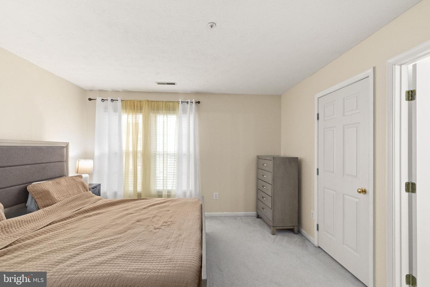 5136 Windermere Circle photo 16