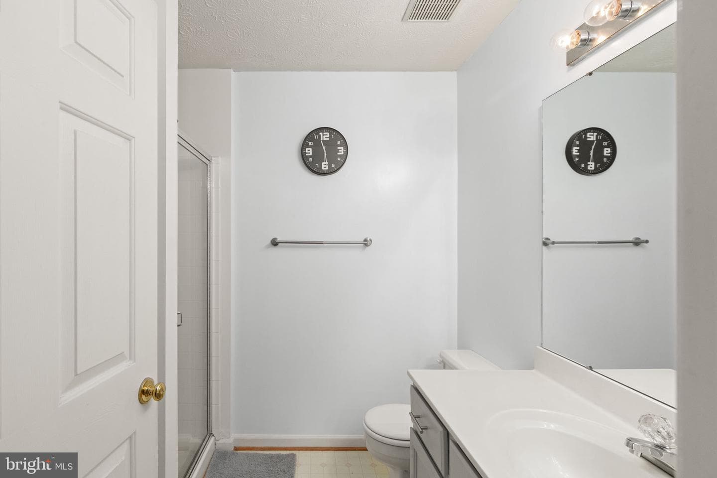 5136 Windermere Circle photo 18