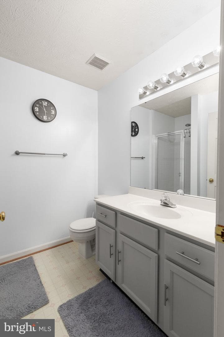 5136 Windermere Circle photo 19