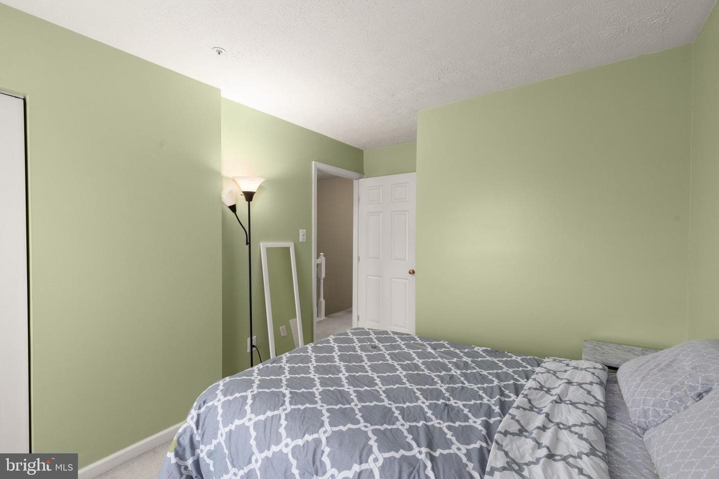 5136 Windermere Circle photo 22