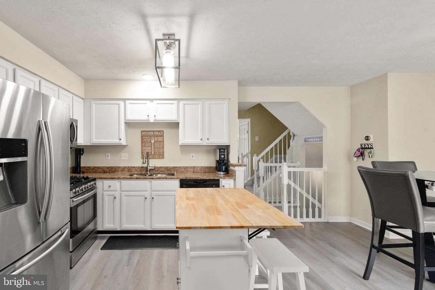 5136 Windermere Circle photo 5
