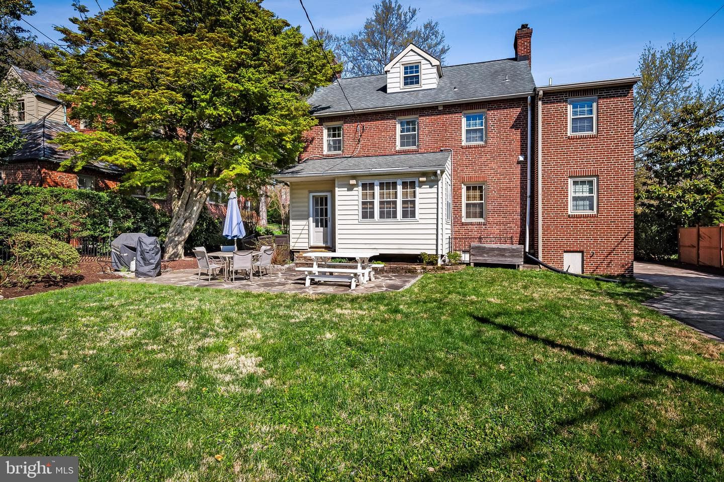 6900 Avondale Road photo 17