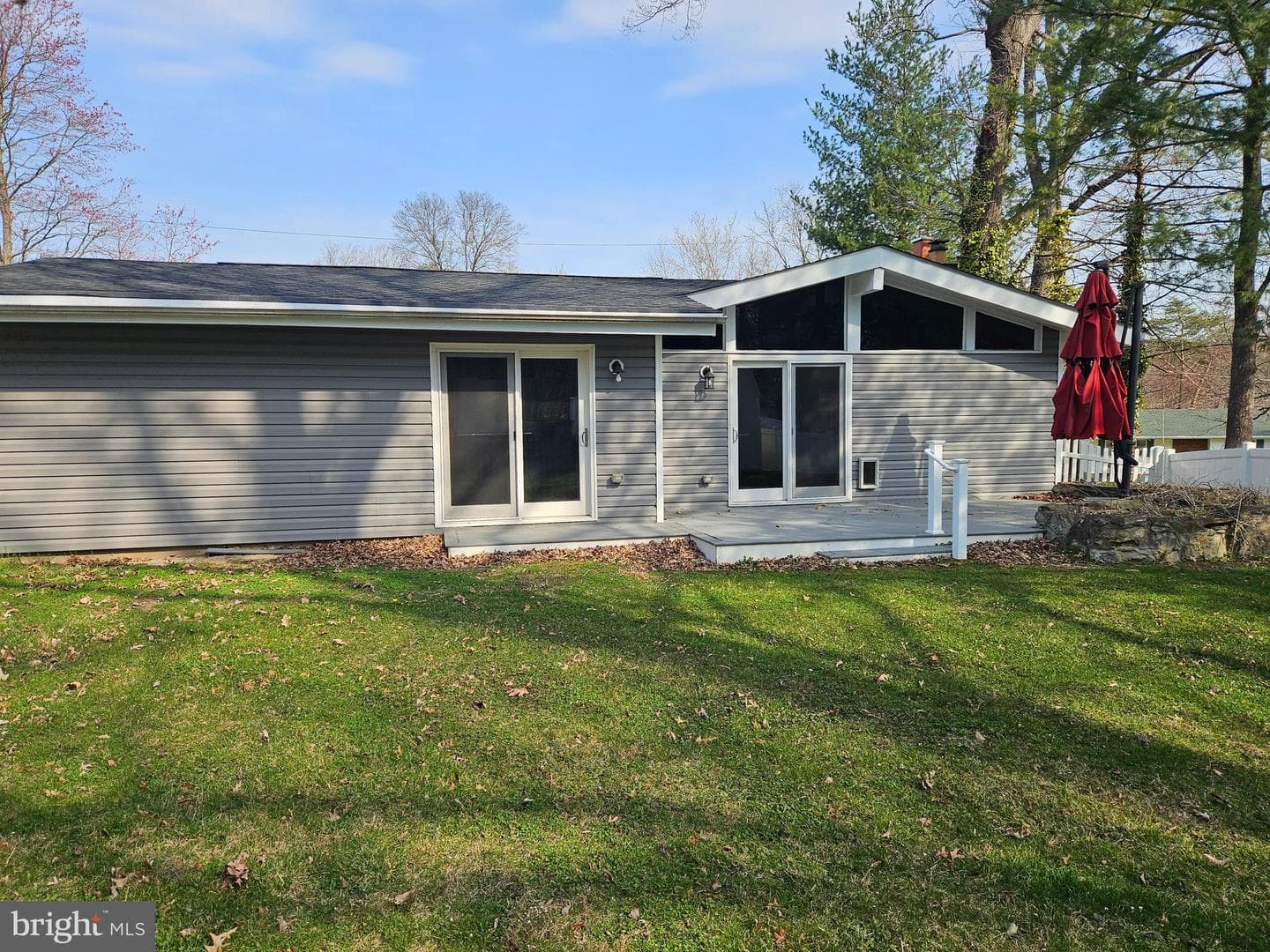 7913 Hilltop Avenue photo 30