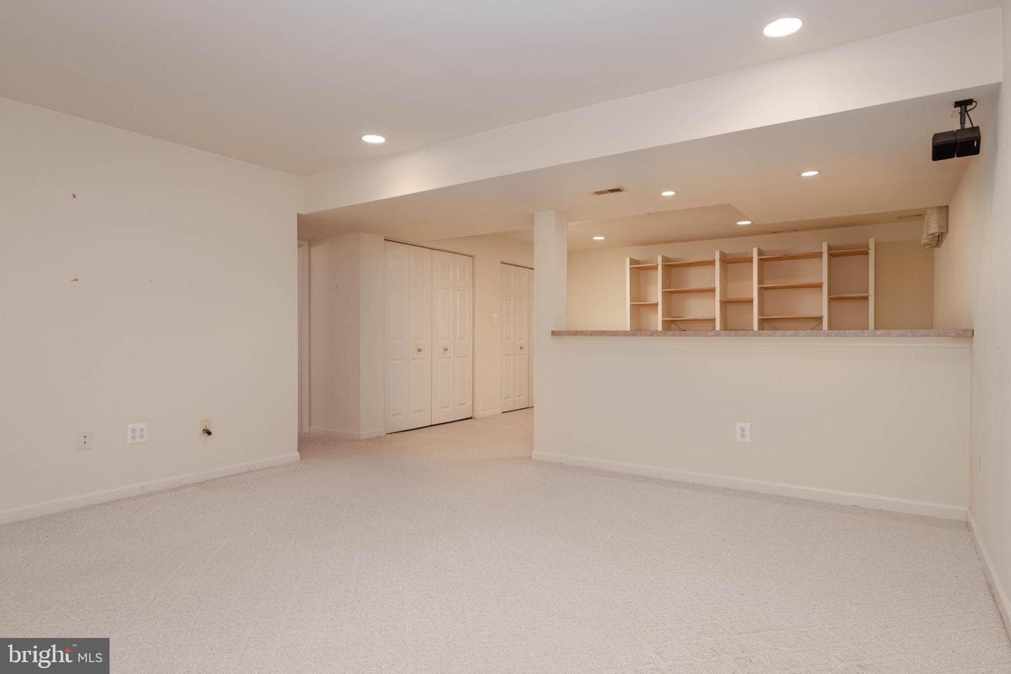 9102 Wise Avenue Extension photo 27