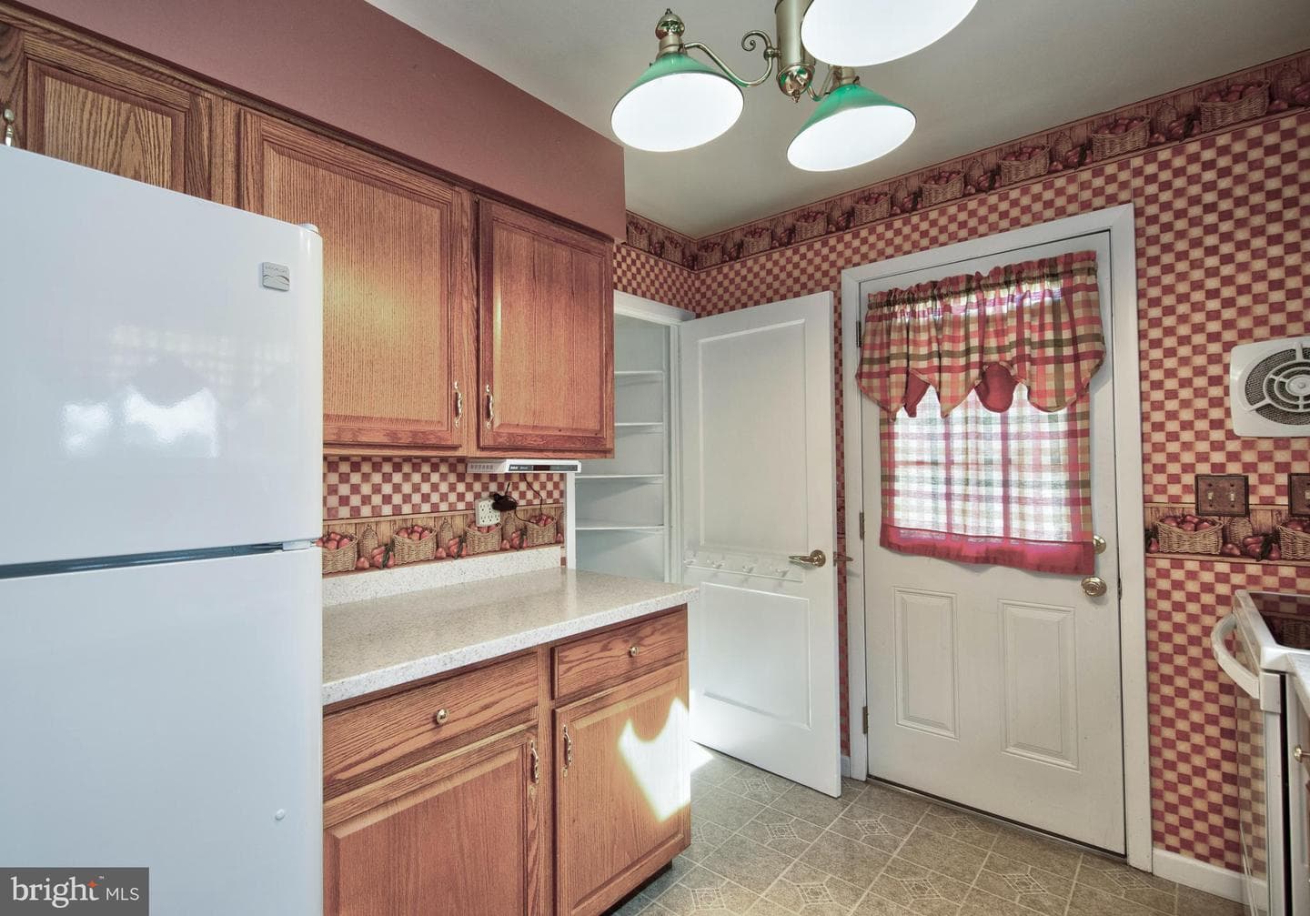 8809 Lakewood Road photo 11