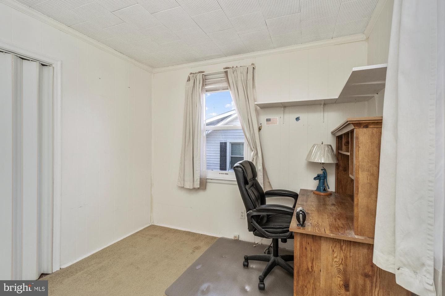 918 Renfrew Street photo 23