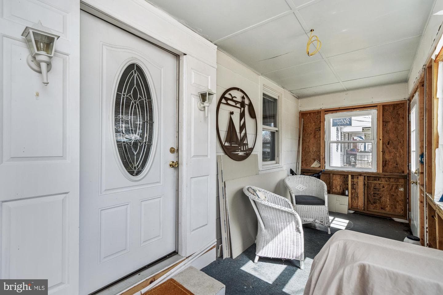 918 Renfrew Street photo 5