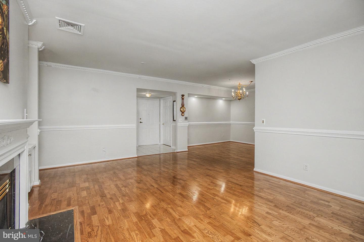 210 Belmont Forest Court #306 photo 25