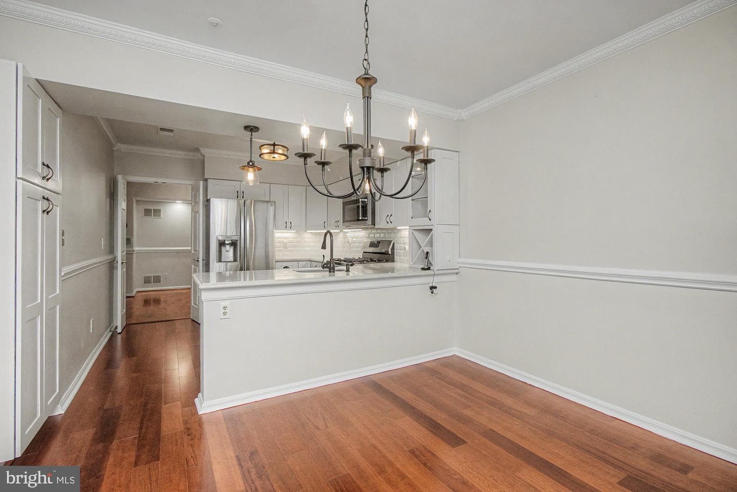 210 Belmont Forest Court #306 photo 35