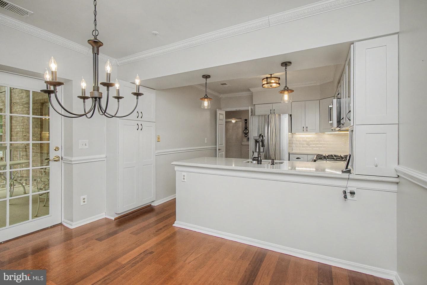 210 Belmont Forest Court #306 photo 36