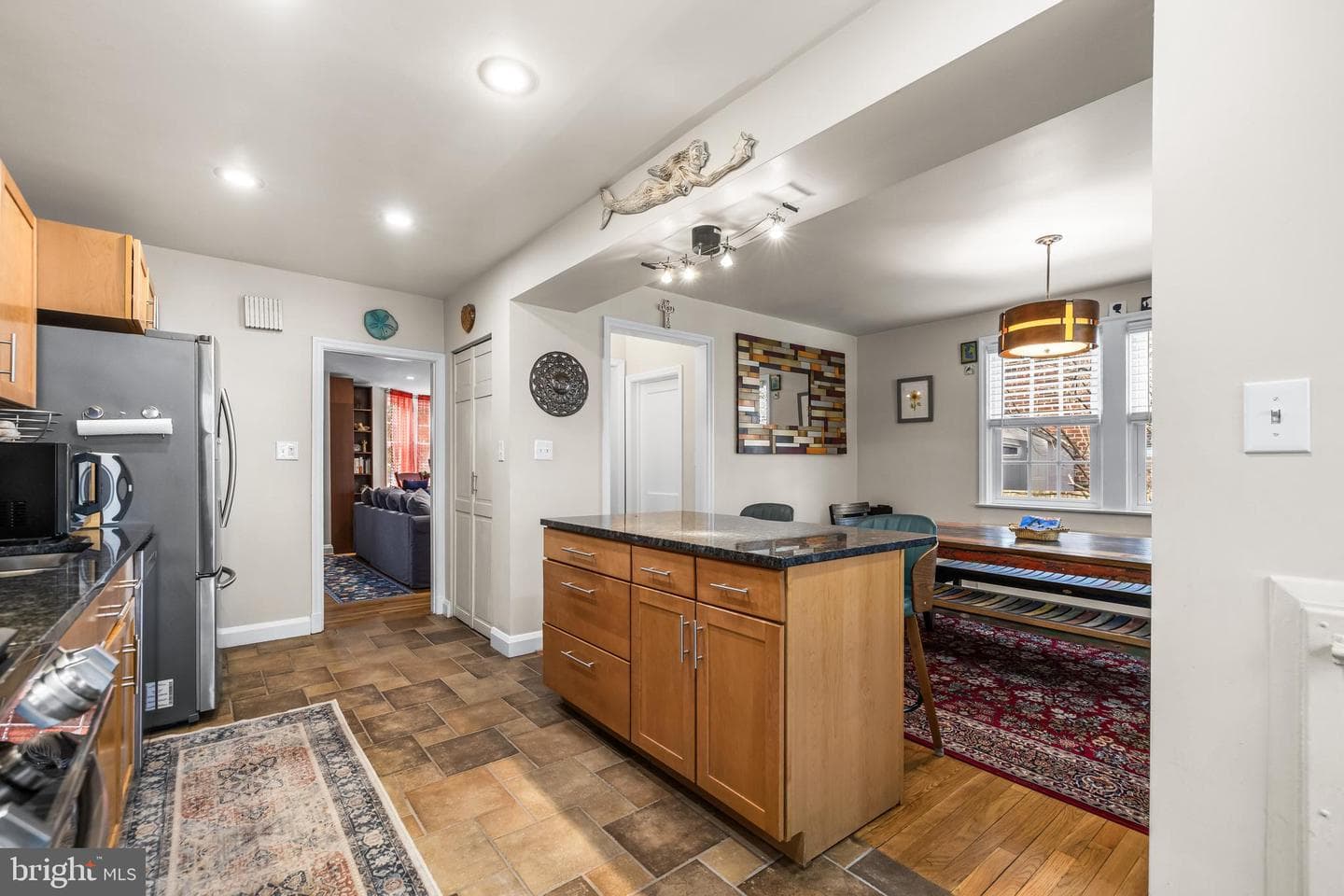 6447 Blenheim Road photo 15