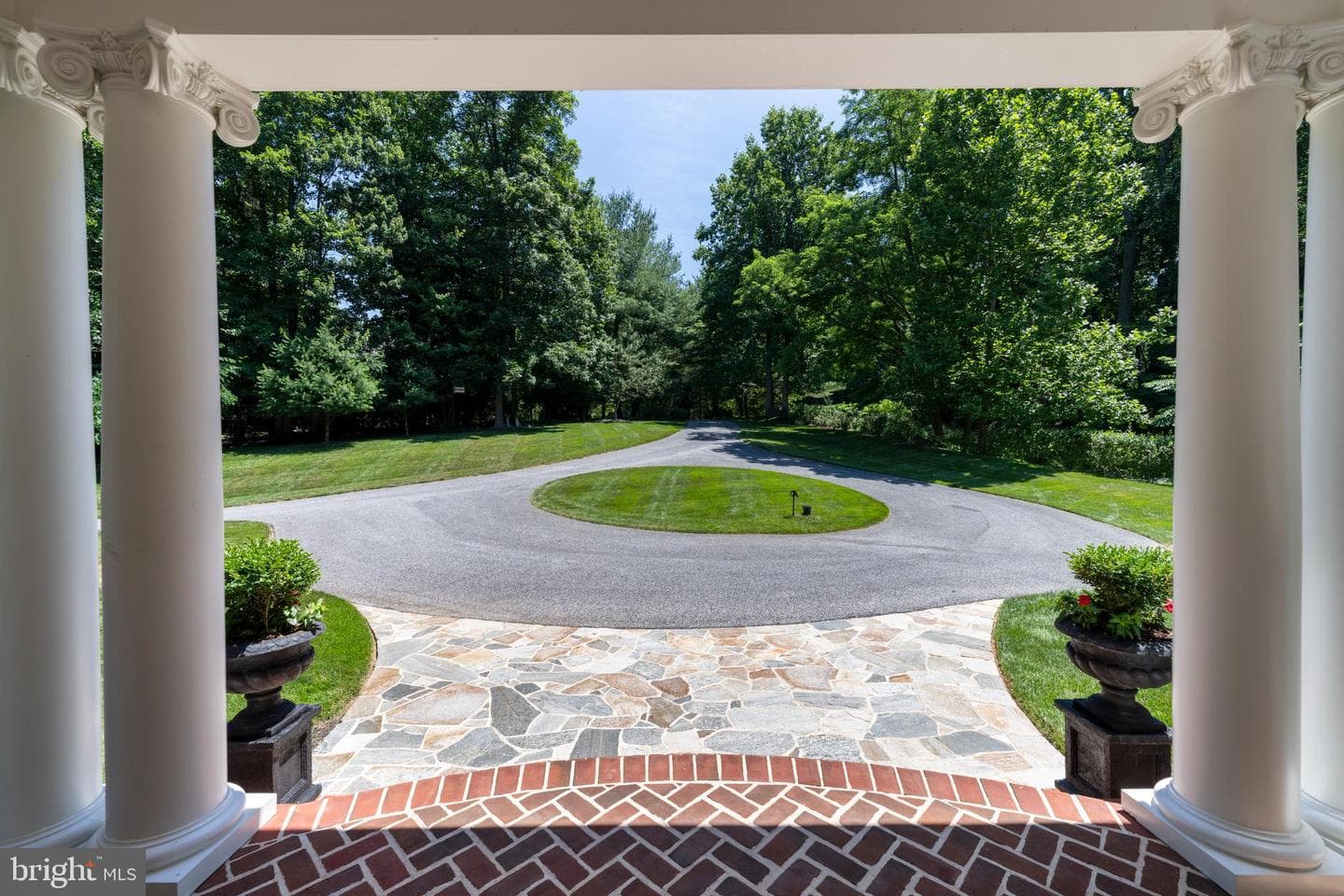 1112 Westwicke Lane photo 7