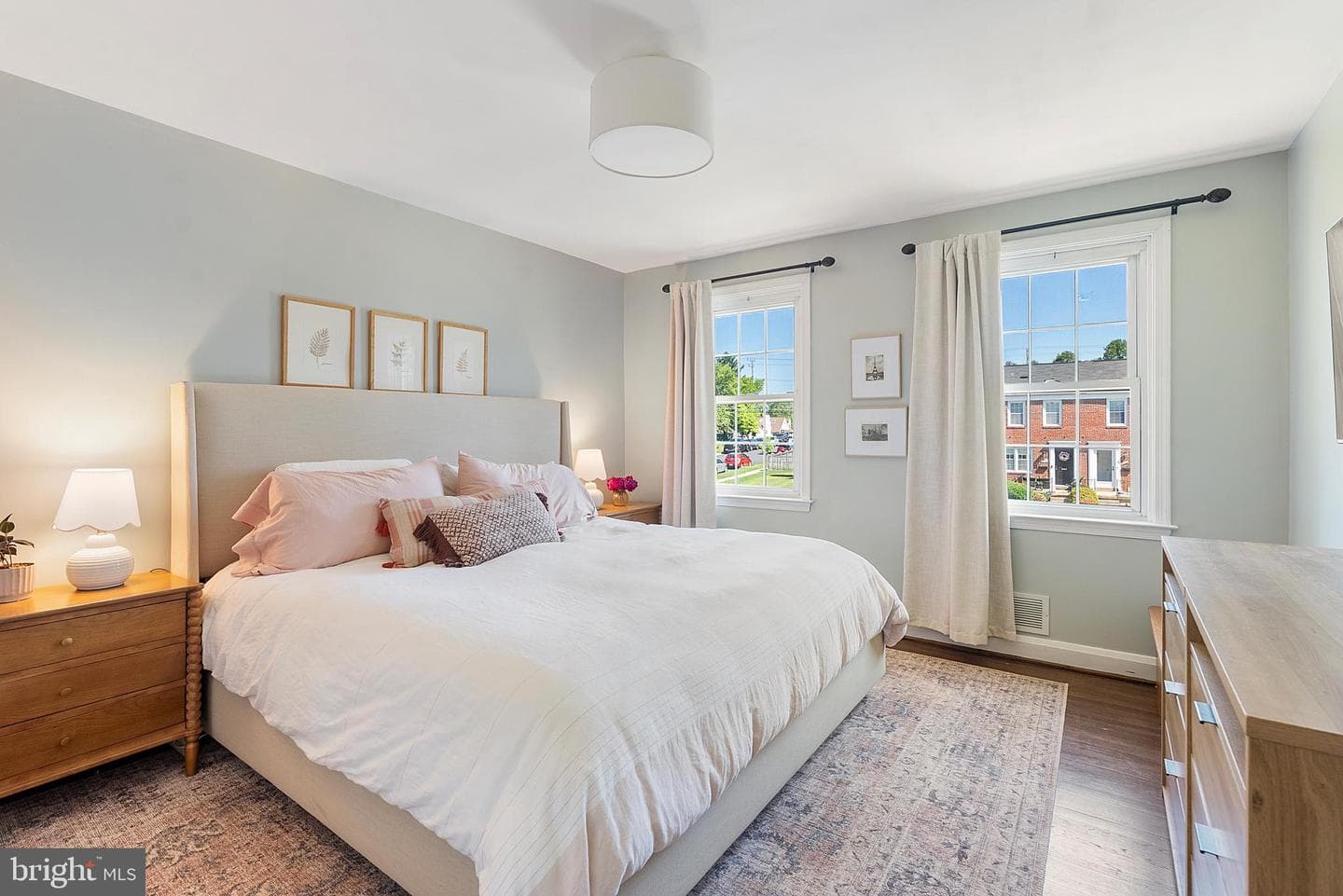 1569 Doxbury Road photo 19