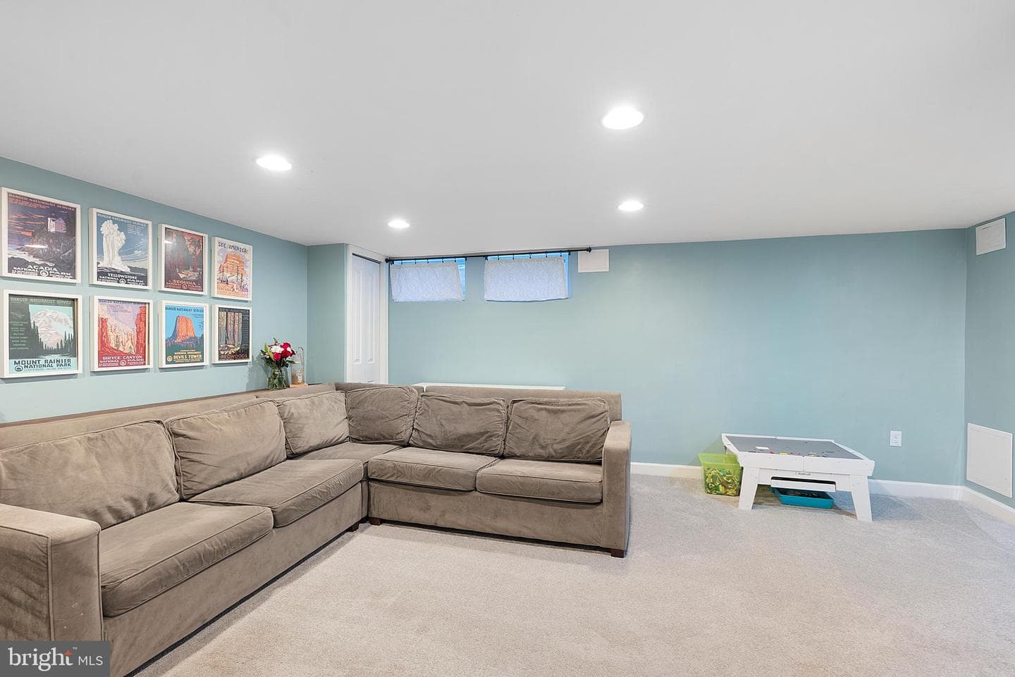 1569 Doxbury Road photo 31