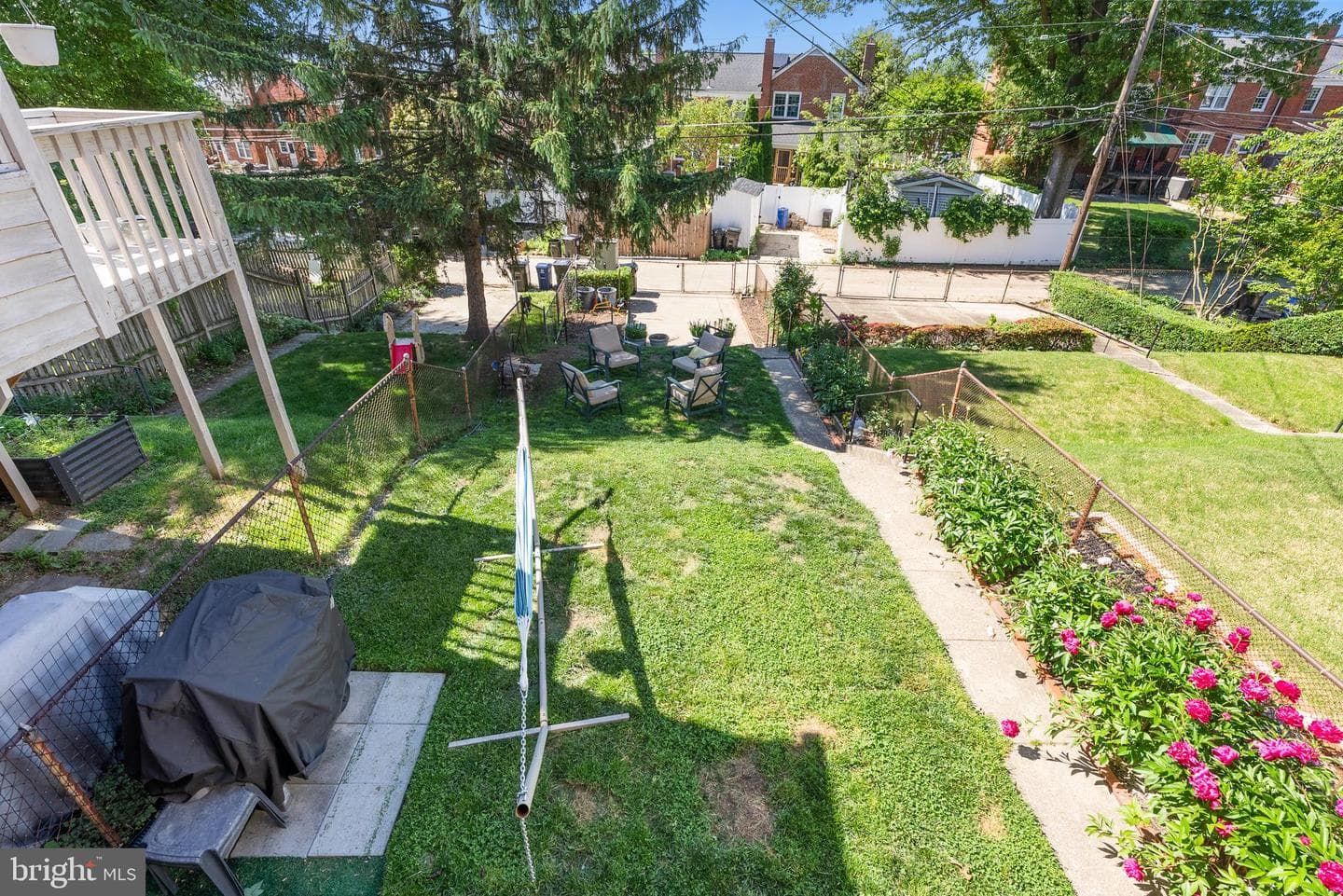 1569 Doxbury Road photo 5