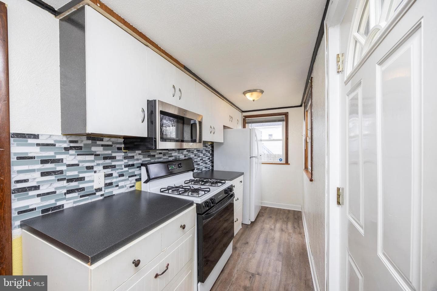 4206 Baltimore Street photo 12