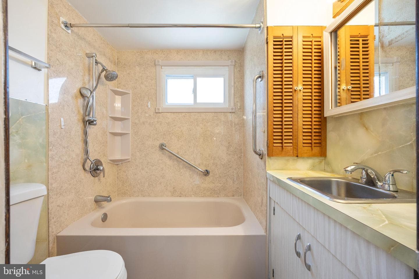 4206 Baltimore Street photo 18