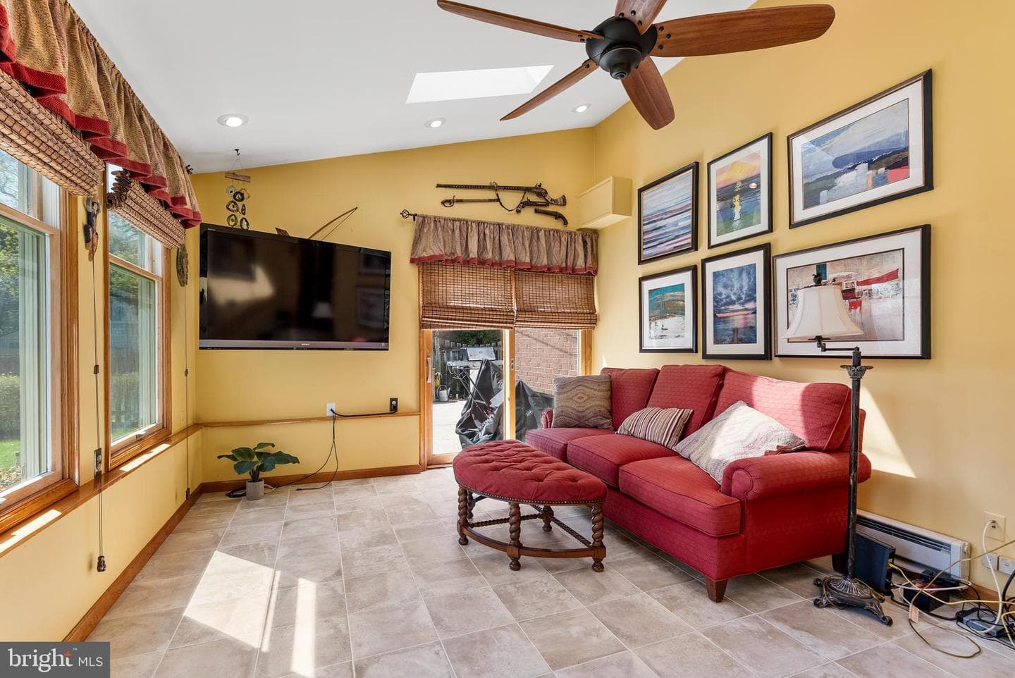 907 Arran Road photo 15