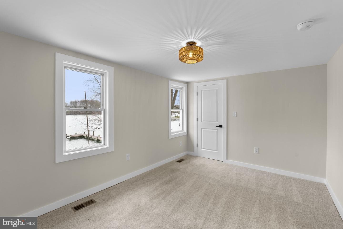 10 Kingston Park photo 22