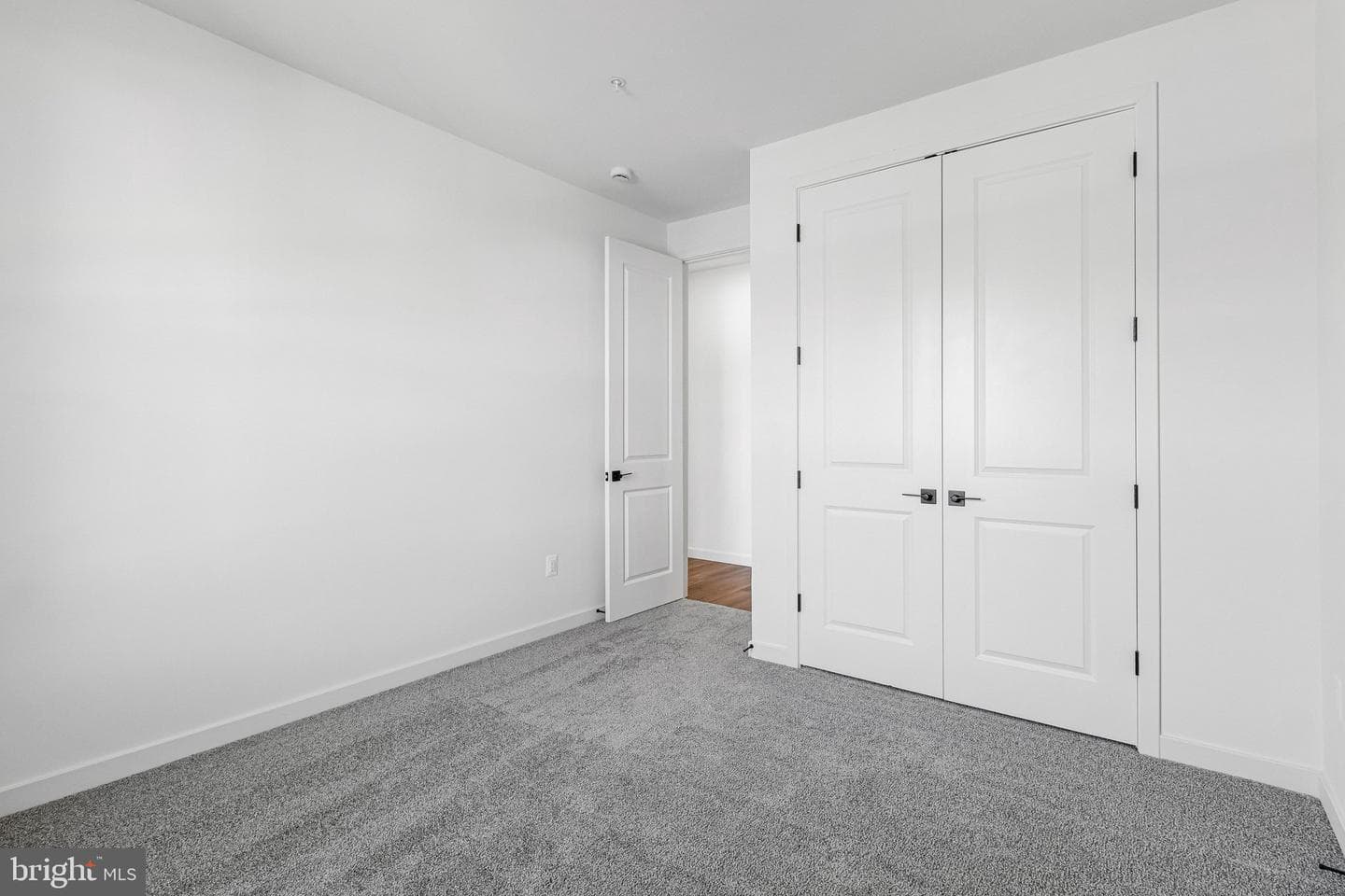 917 Honeyflower Drive photo 25
