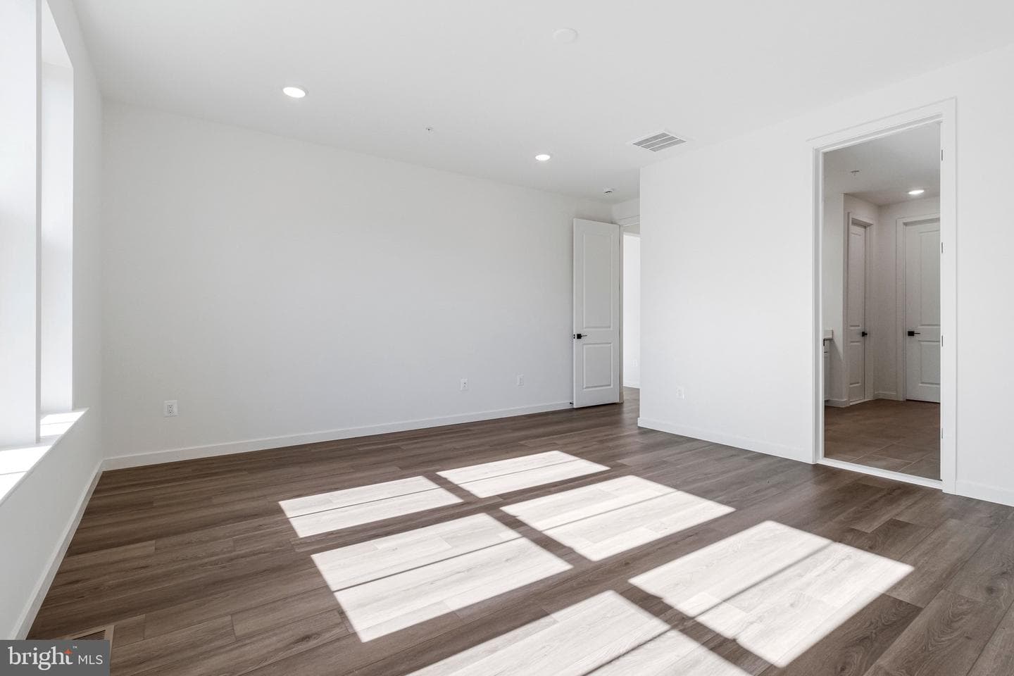 917 Honeyflower Drive photo 36
