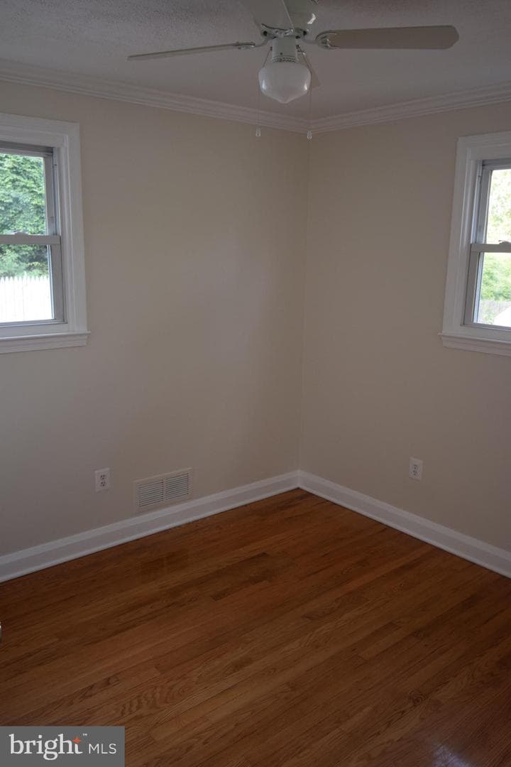 1354 Sudvale Road photo 7
