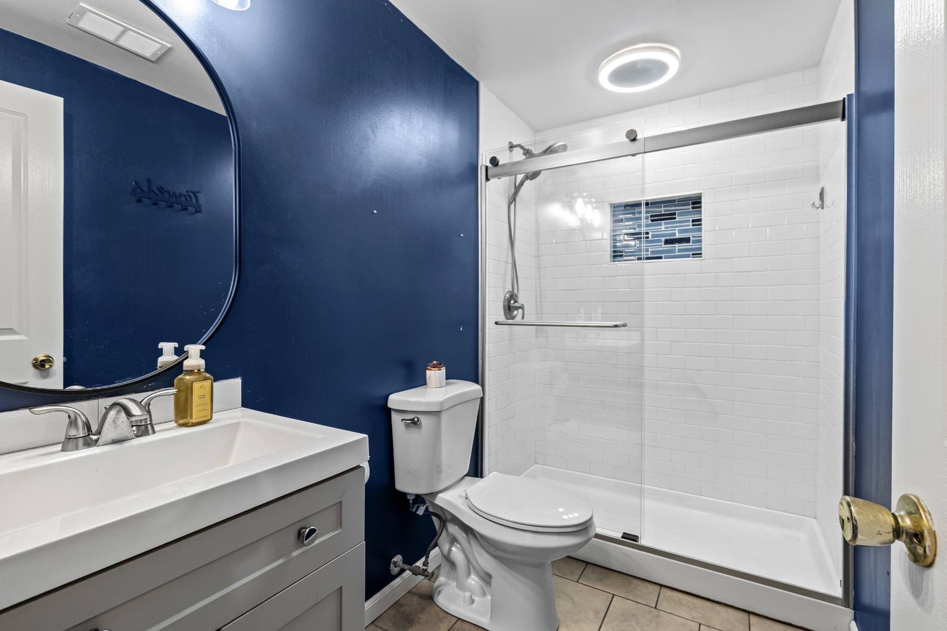 639 Kittendale photo 40