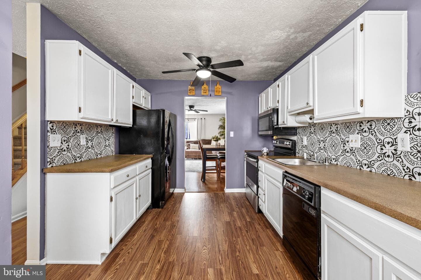 639 Kittendale photo 7