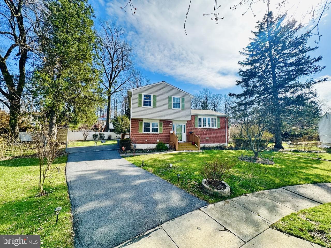 605 Zell Court photo 60