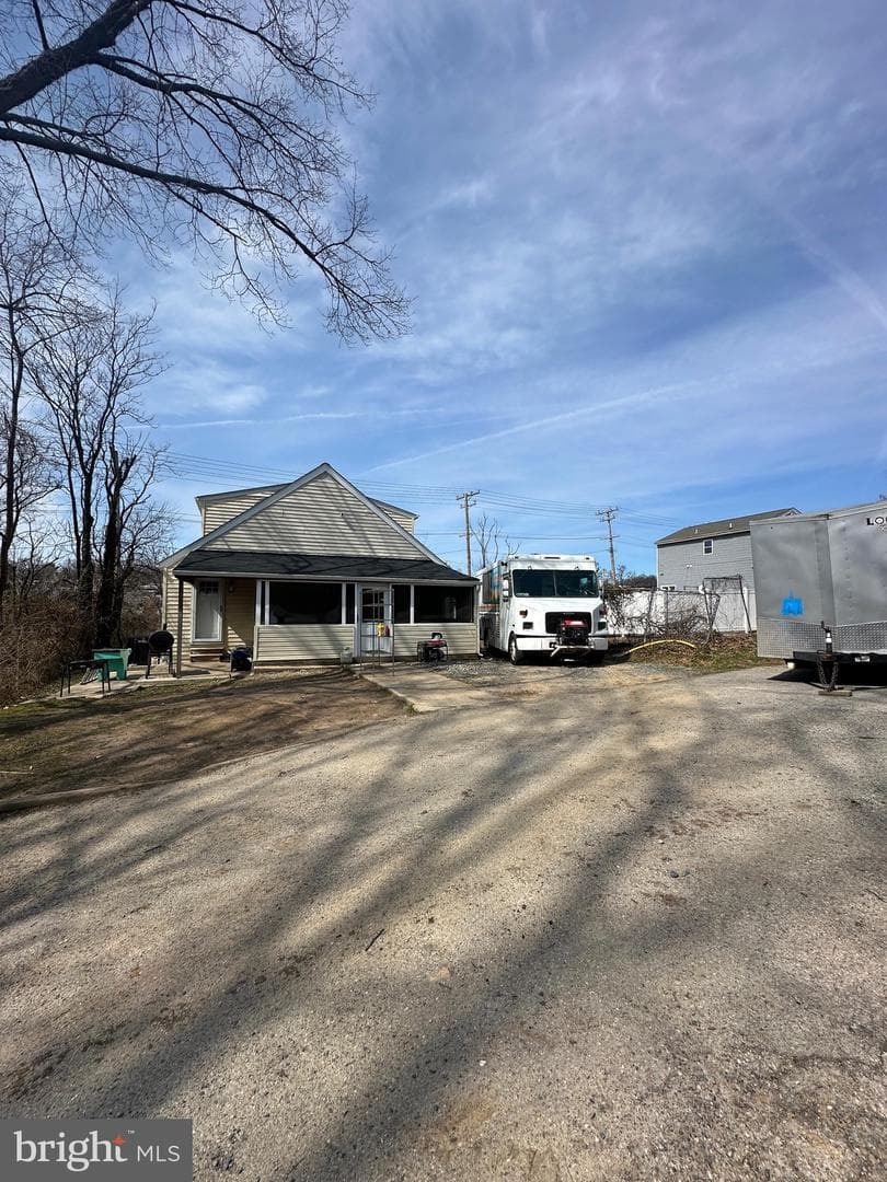 4427 Annapolis Road photo 3