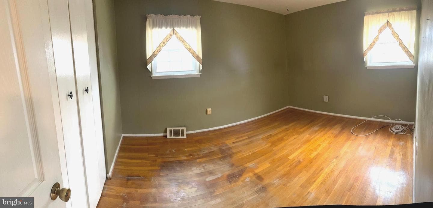 313 Academy Avenue photo 3