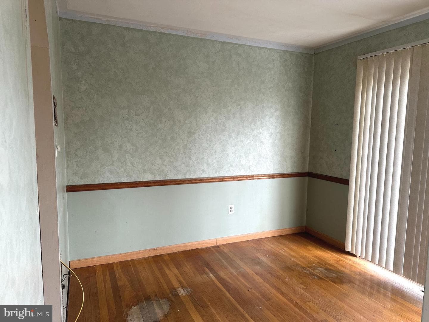 313 Academy Avenue photo 4