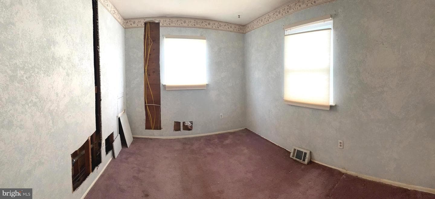 313 Academy Avenue photo 5