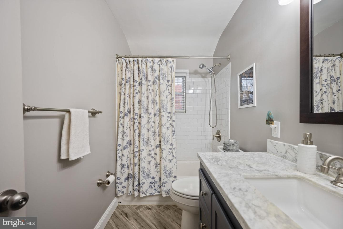1311 Glenmont Road photo 18