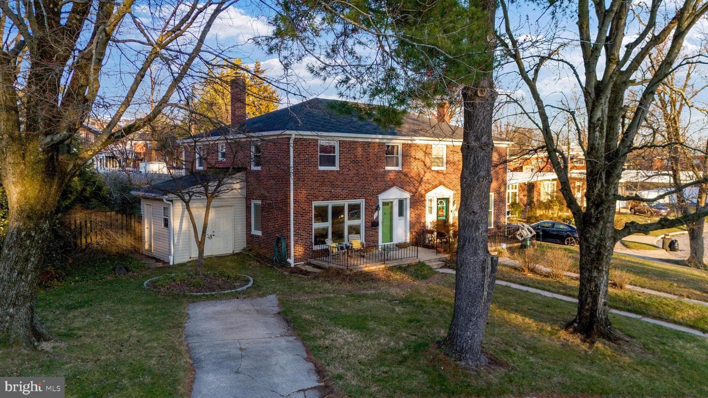 1311 Glenmont Road photo 38