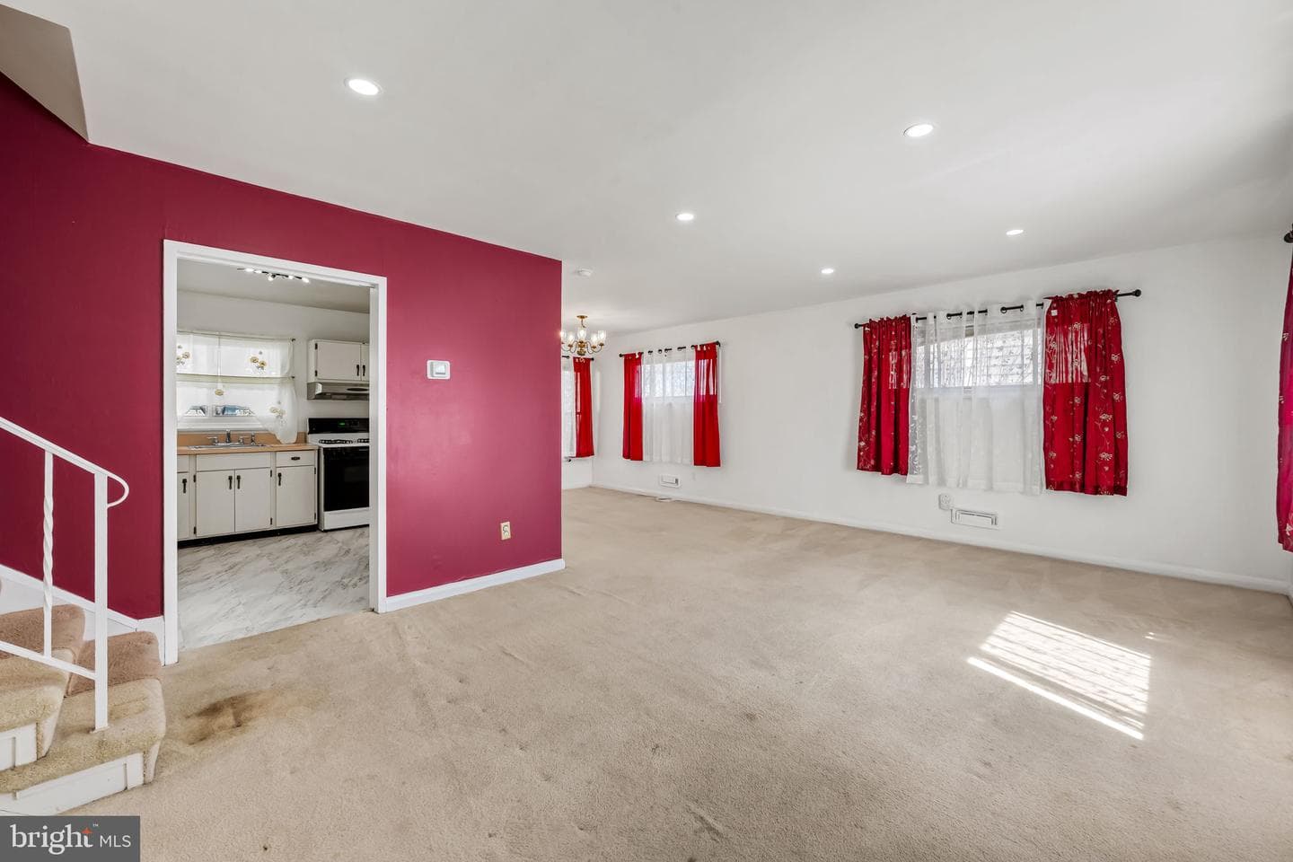 916 Prestwood photo 3