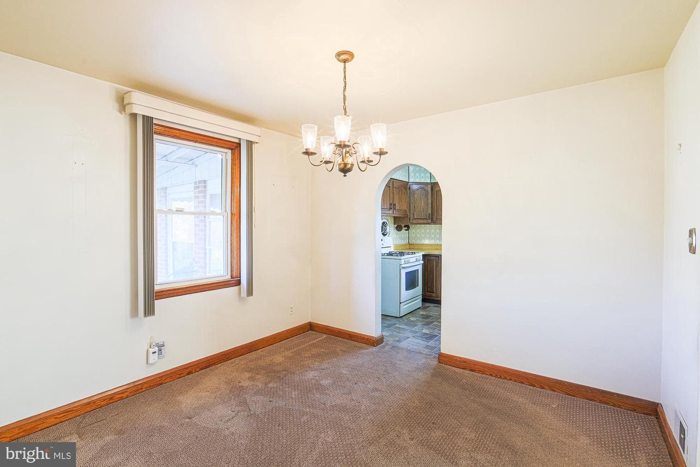 8506 Coco Road photo 9