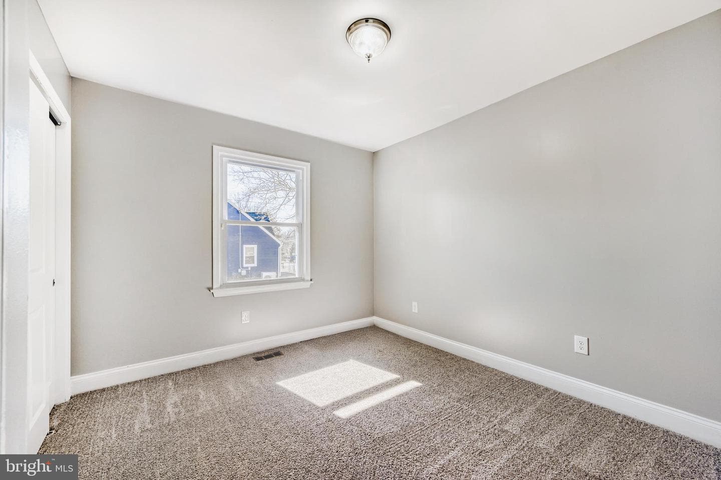 7803 Riverdale Avenue photo 18
