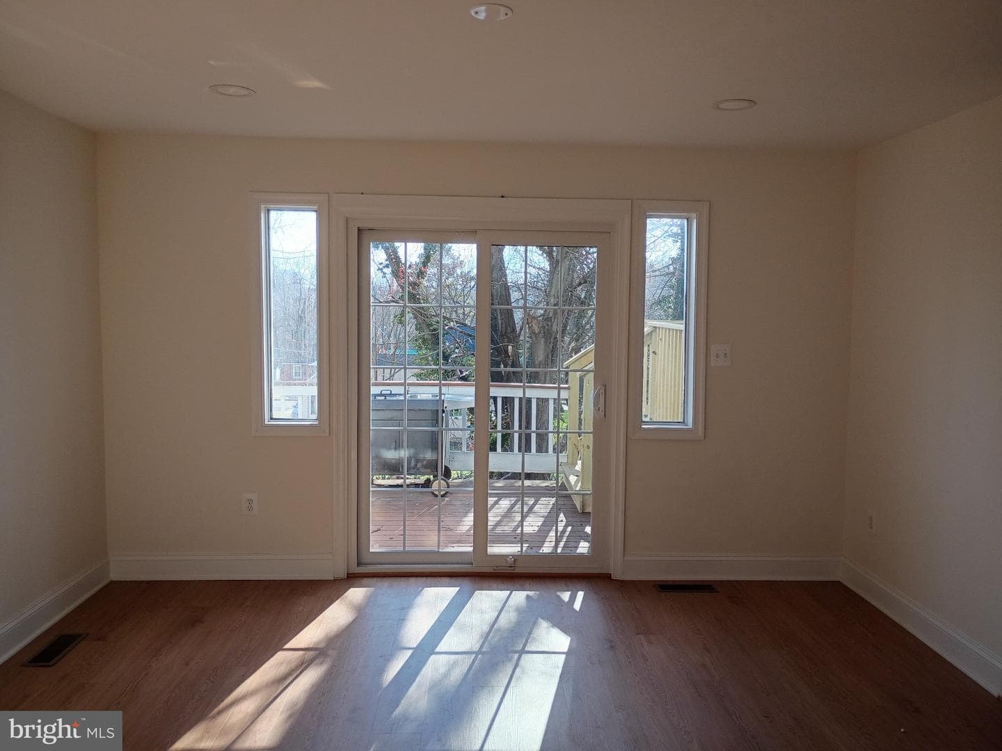 1712 Selma Avenue photo 7