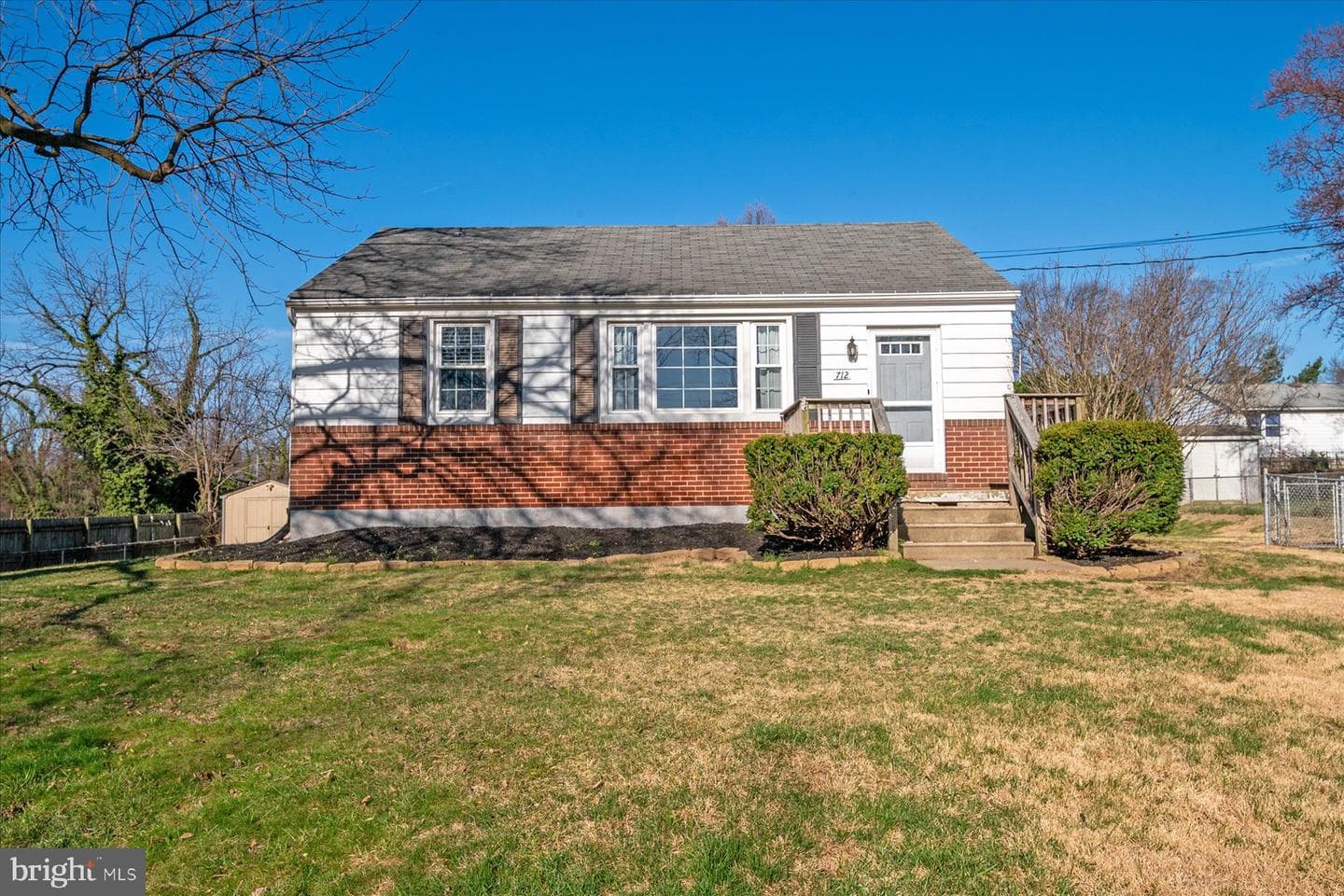 712 Dorchester Road photo 3