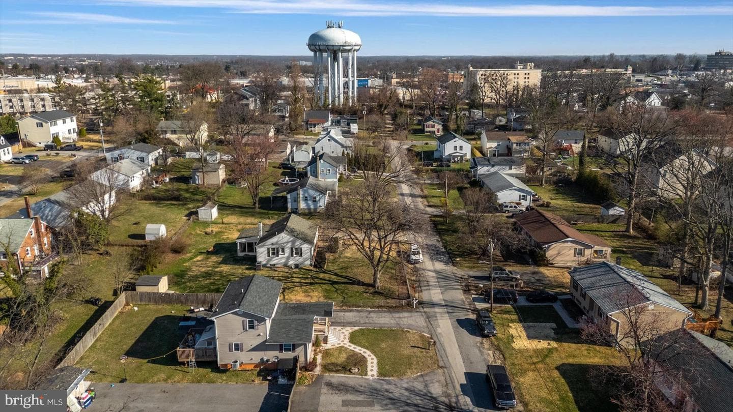 712 Dorchester Road photo 30