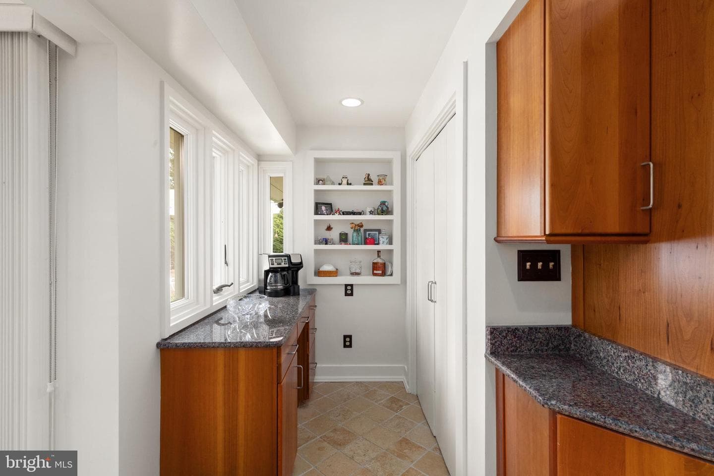 1403 Ellenglen Road photo 11