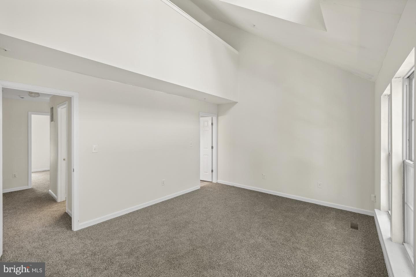 9823 Sherwood Farm Road photo 23