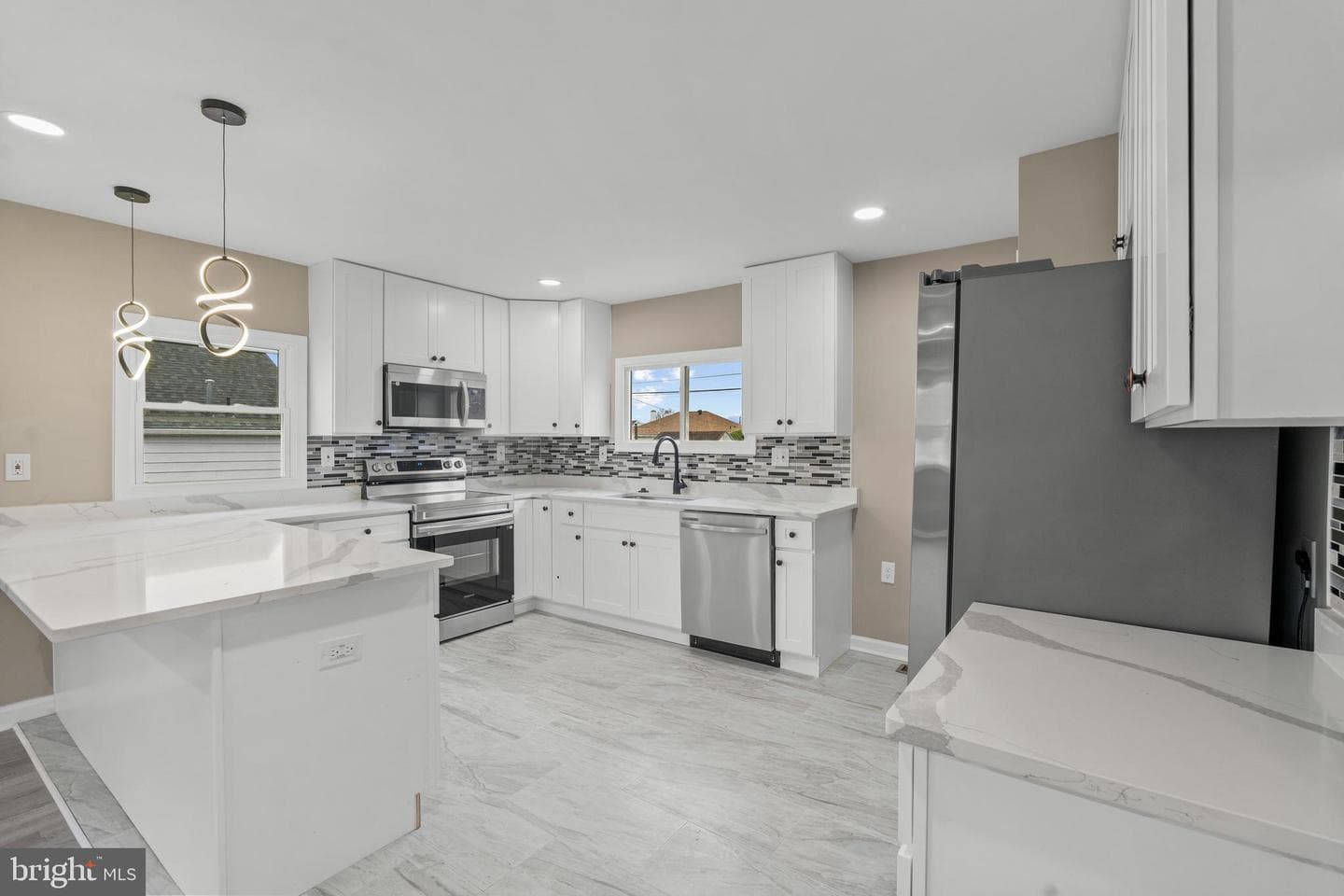 2901 Michigan Avenue photo 9